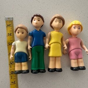 Colorful Family Figurine Set Little Tikes Playhouse family 1990s.